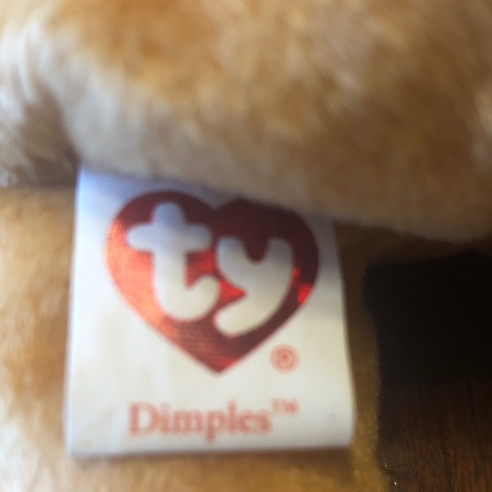 Dimples the Bear, a Ty Beanie Baby. "Ty store exclusive" item. - Picture 4 of 6
